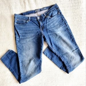 Levi's Signature Totally Comfy | Super Skinny Jean